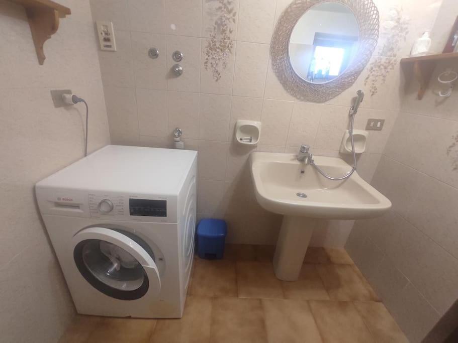 オロゼーイGollai Houseアパートメント エクステリア 写真